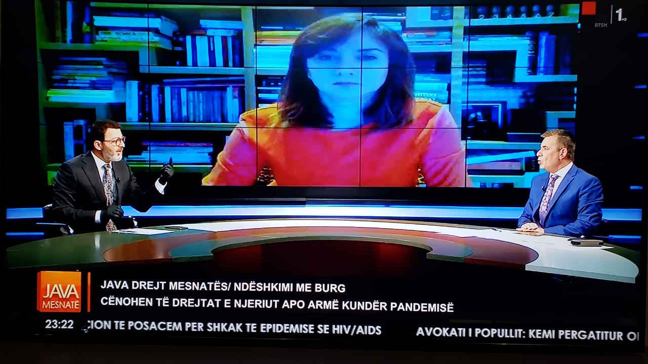 Avokatja e Popullit Erinda Ballanca  në lidhje live me TVSH në emisionin “Java”
